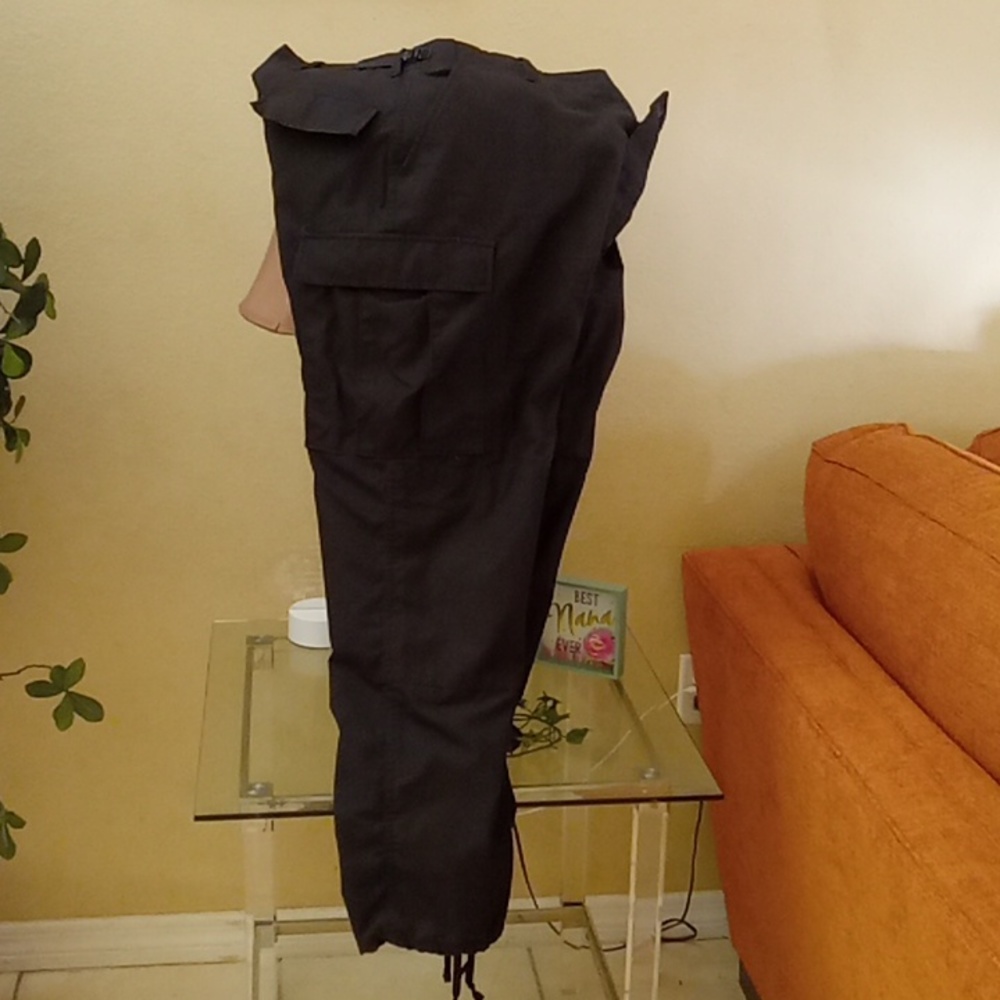 Cargo Pants With Tie At The Bottom
